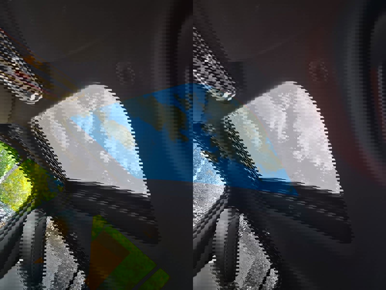 Used 2024 Jeep Grand Cherokee Altitude image 30