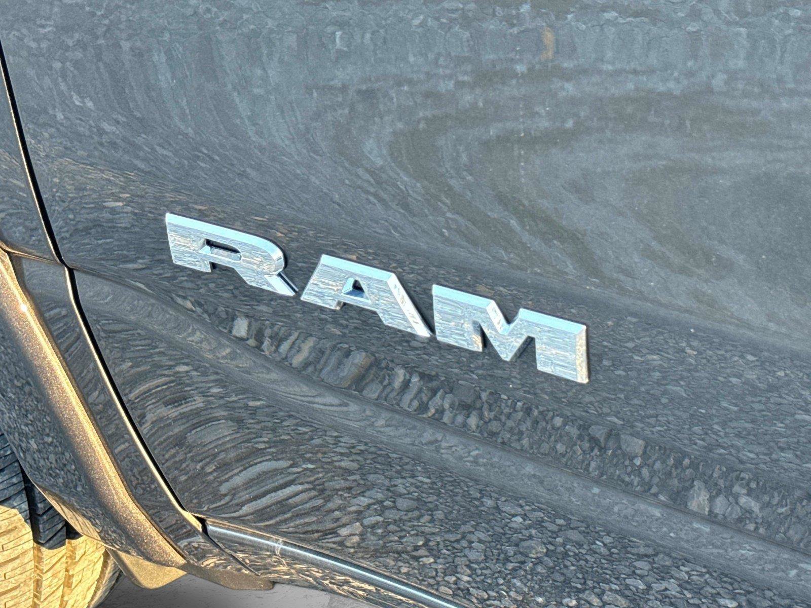 New 2026 RAM 1500 Big Horn AWD/4WD image 15