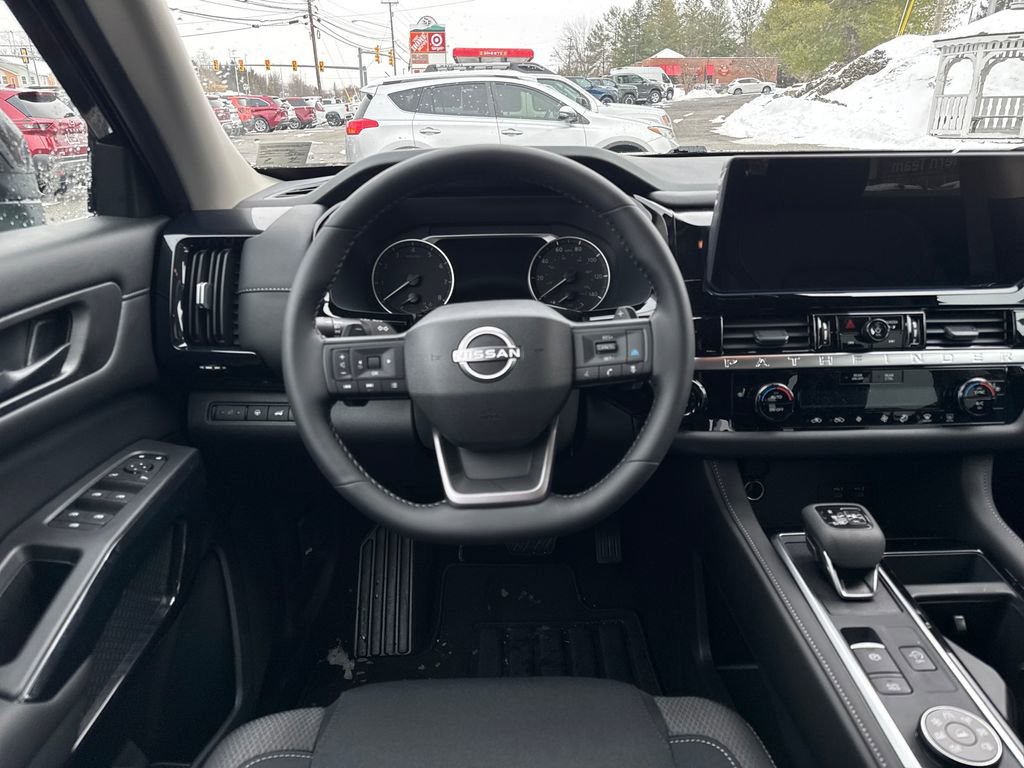 New 2026 Nissan Pathfinder SV image 14