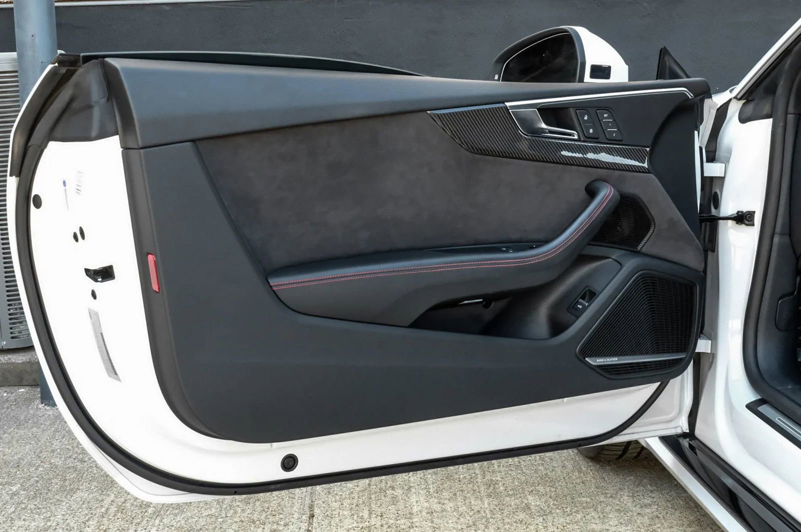 Used 2018 Audi RS 5 w/ Dynamic Package image 43