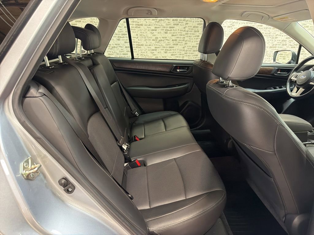 Used 2015 Subaru Outback 2.5i Limited AWD/4WD image 12
