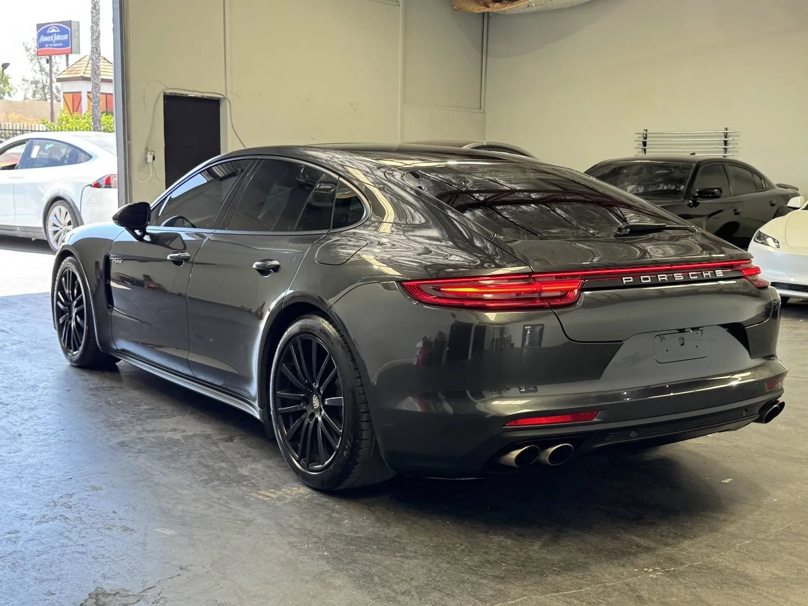 Used 2019 Porsche Panamera 4 AWD/4WD image 2