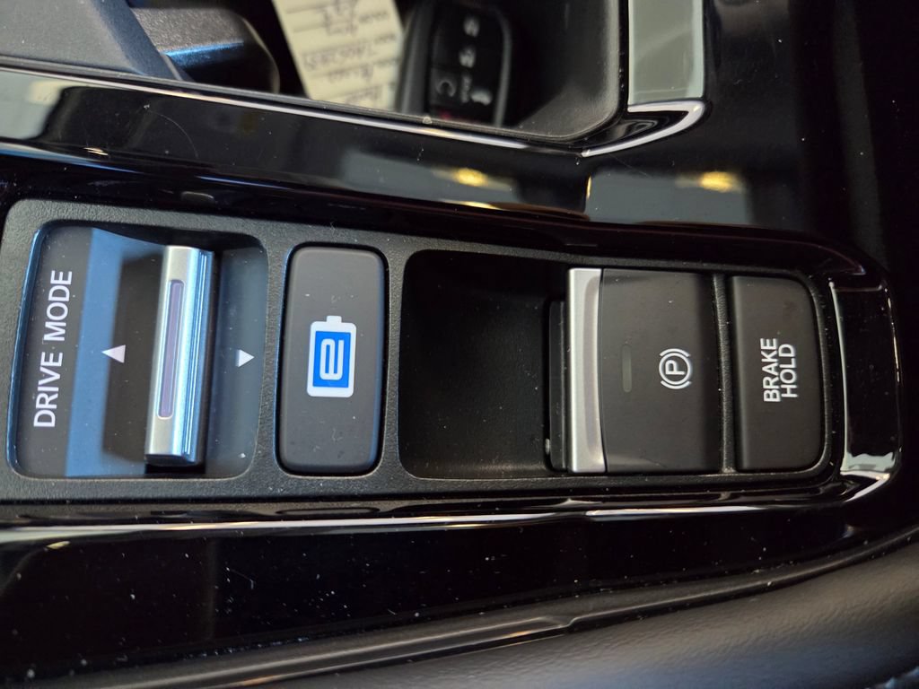 Certified 2023 Honda Accord Touring image 43