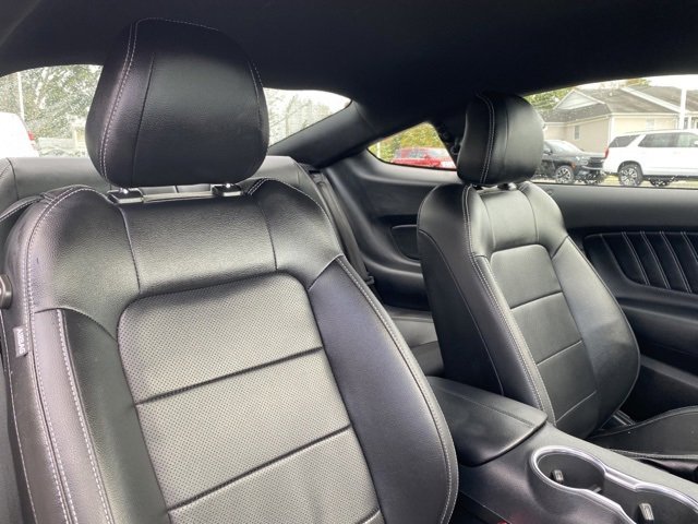 Used 2021 Ford Mustang Premium image 21