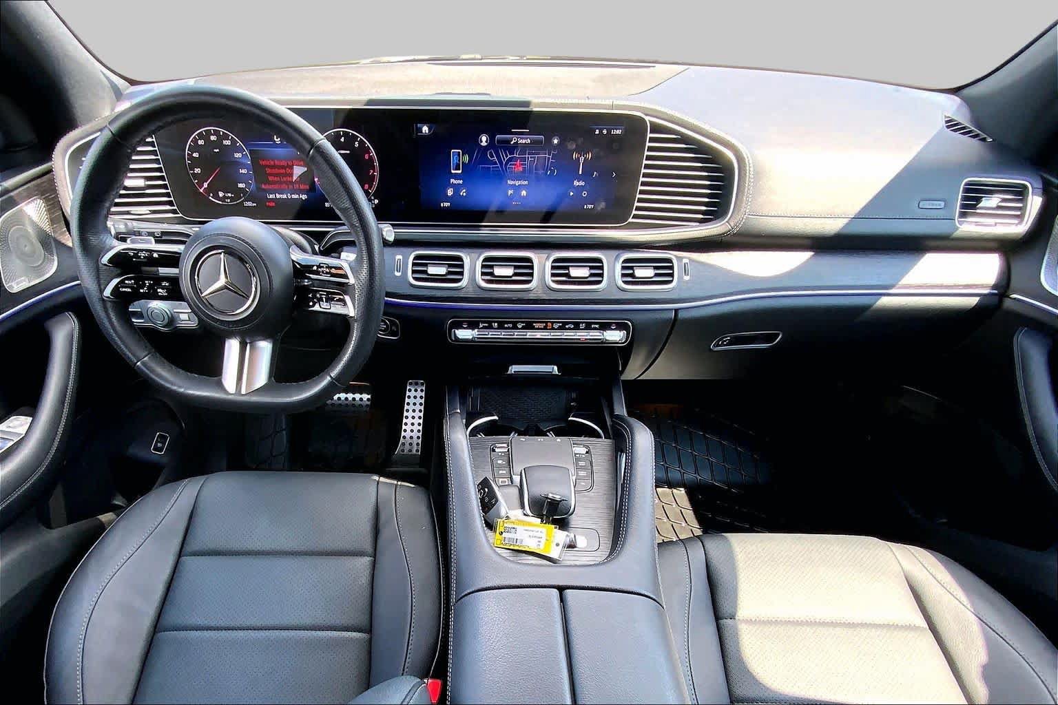 Used 2025 Mercedes-Benz GLS 450 4MATIC image 16