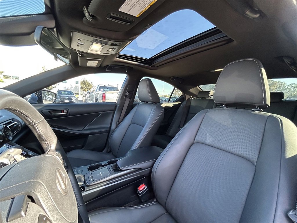 Used 2024 Toyota Grand Highlander AWD Hybrid image 37