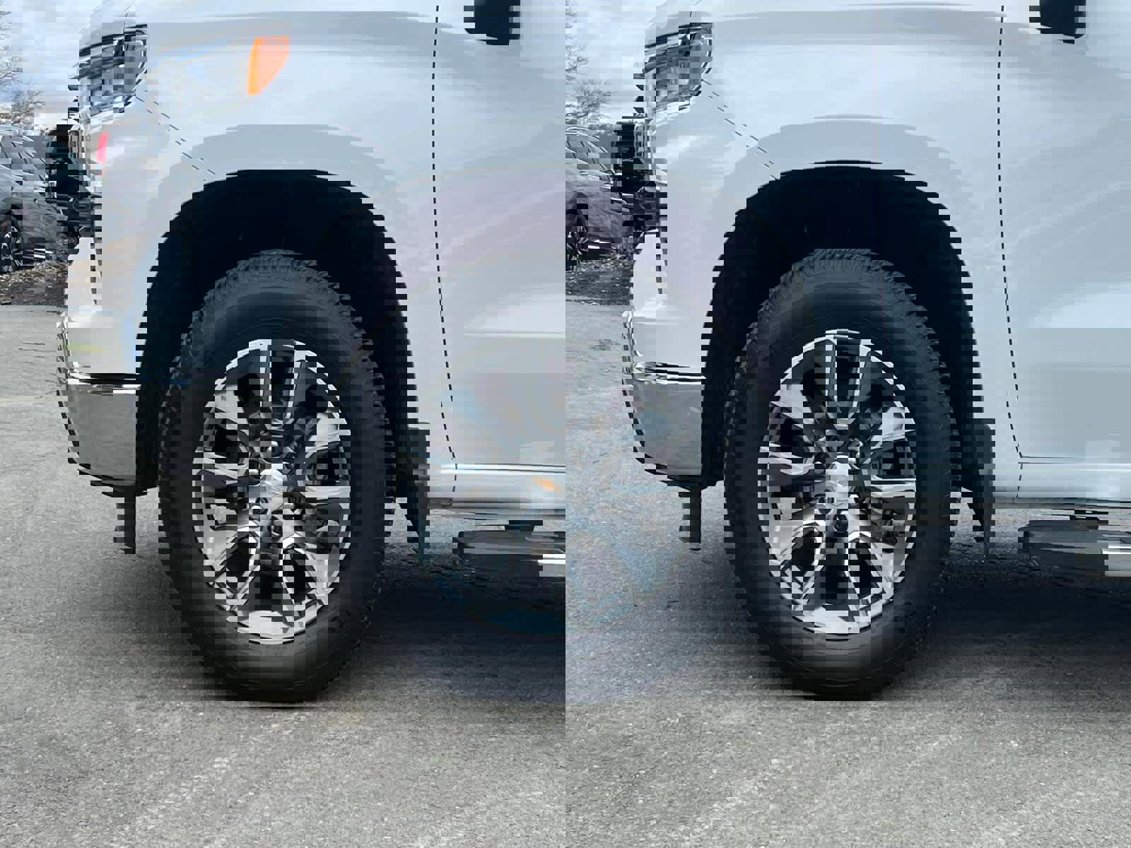 Certified 2025 Chevrolet Silverado 1500 LT image 11