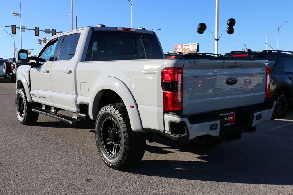 New 2026 Ford F250 Lariat w/ Black Appearance Package image 7
