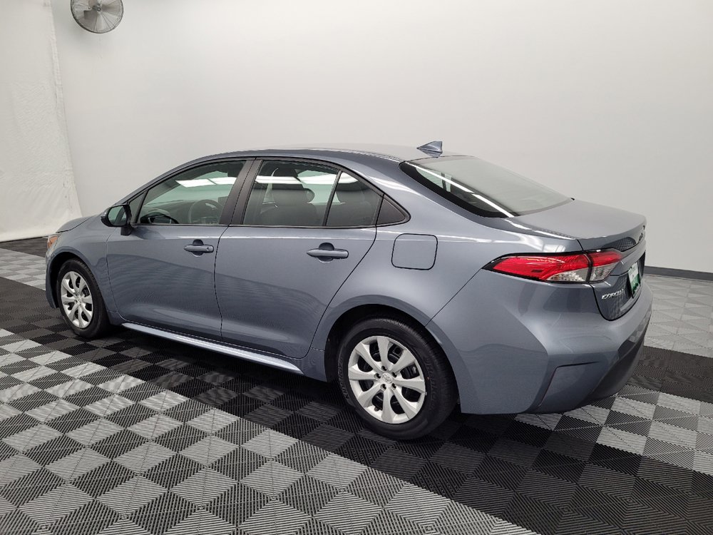 Used 2024 Toyota Corolla LE FWD image 3