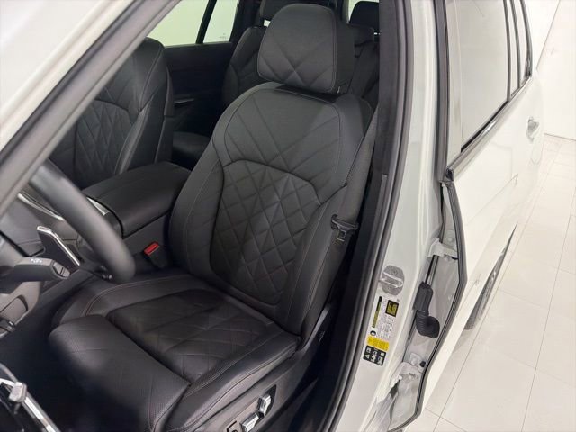 Certified 2023 BMW X7 xDrive40i w/ M Sport Package image 13
