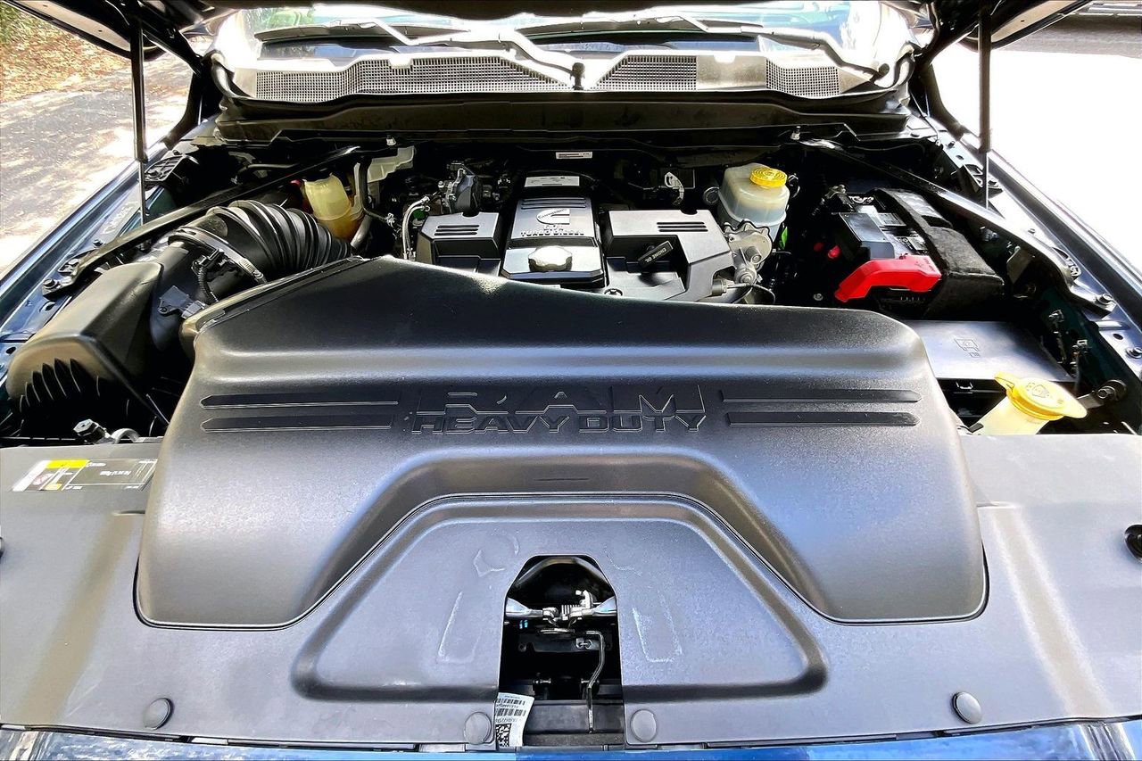 Used 2022 RAM 2500 Limited image 27