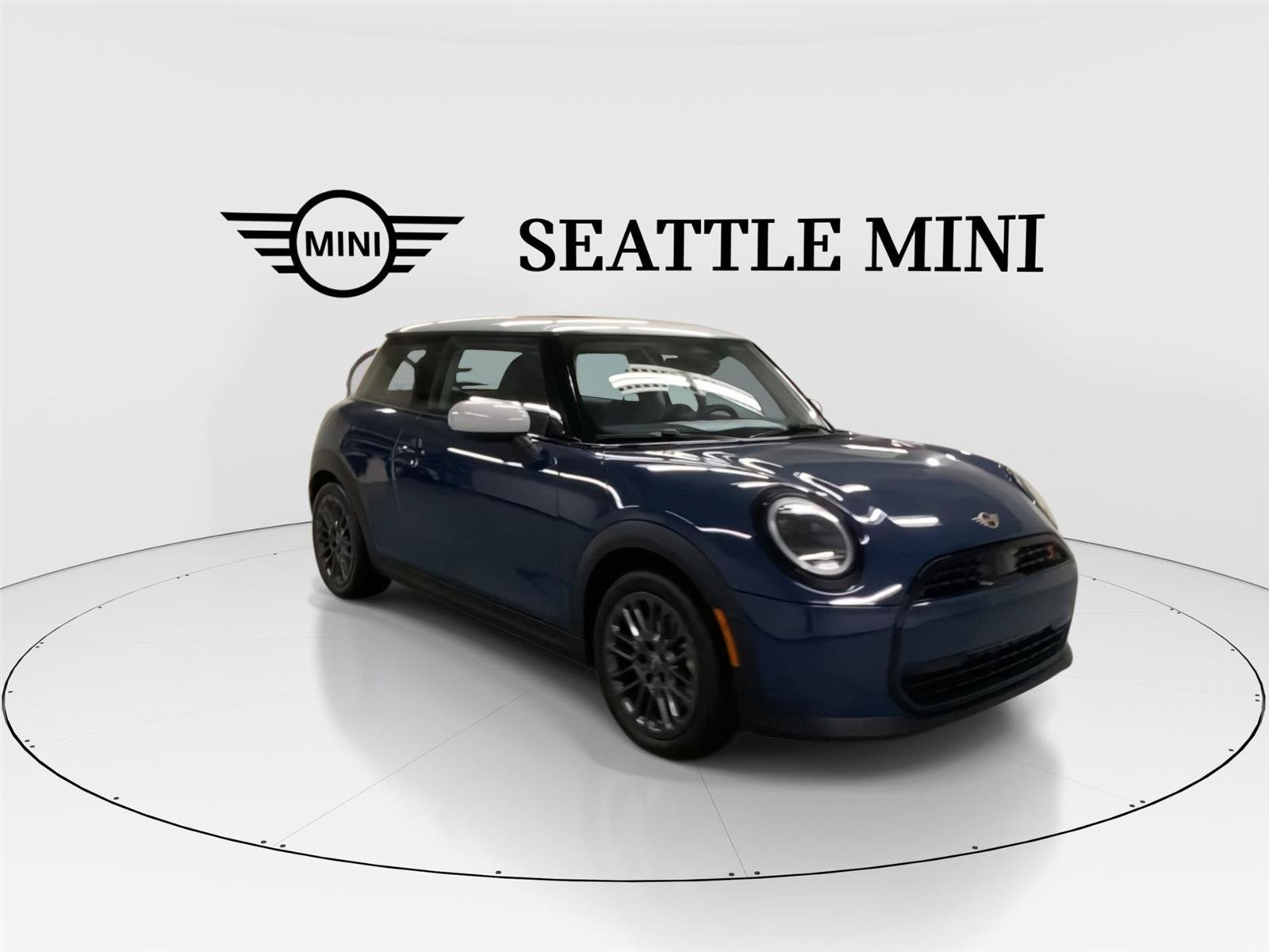 Used 2025 MINI Cooper S FWD image 2