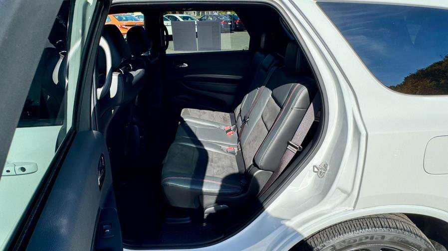 Used 2022 Dodge Durango R/T w/ Blacktop Package image 16