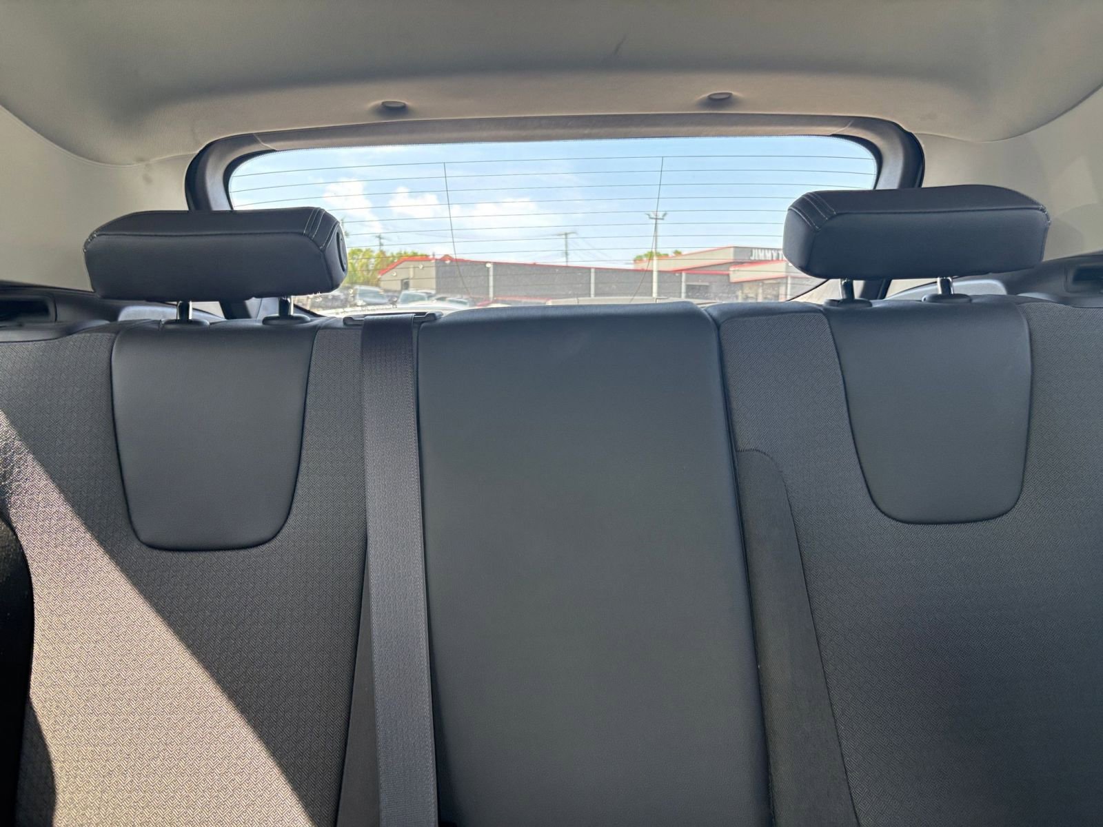 Used 2025 Buick Encore GX Preferred FWD image 33