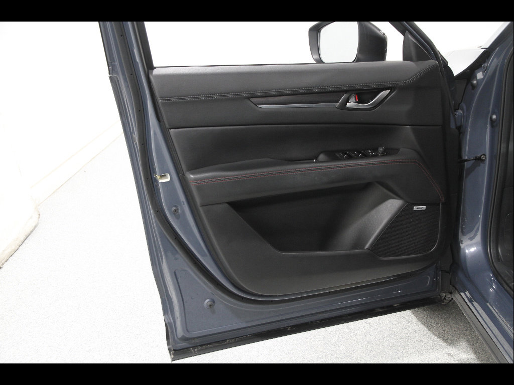 Used 2023 MAZDA CX-5 Carbon Edition AWD/4WD image 4