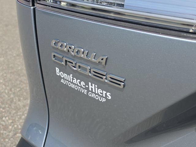 Used 2024 Toyota Corolla Cross L FWD image 6