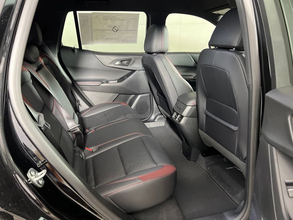 New 2027 Chevrolet Equinox RS w/ Convenience Package III AWD/4WD image 12