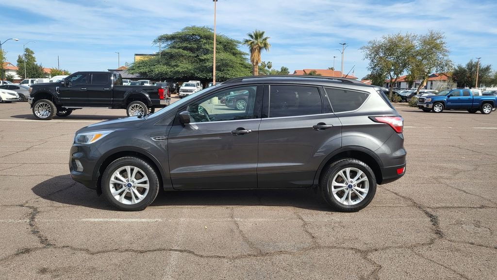 Used 2018 Ford Escape SE w/ SE Sync 3 Package image 5