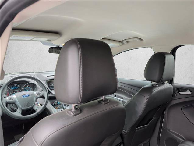 Used 2015 Ford Escape SE w/ Equipment Group 201A AWD/4WD image 13