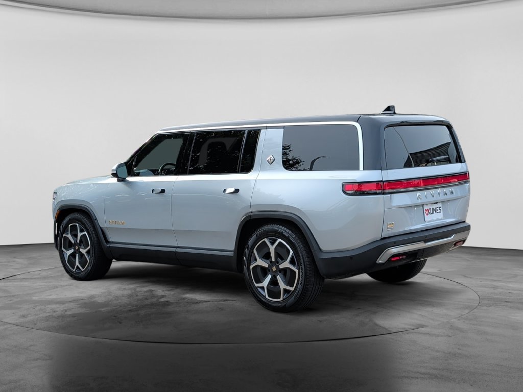 Used 2024 Rivian R1S Adventure Quad AWD/4WD image 5