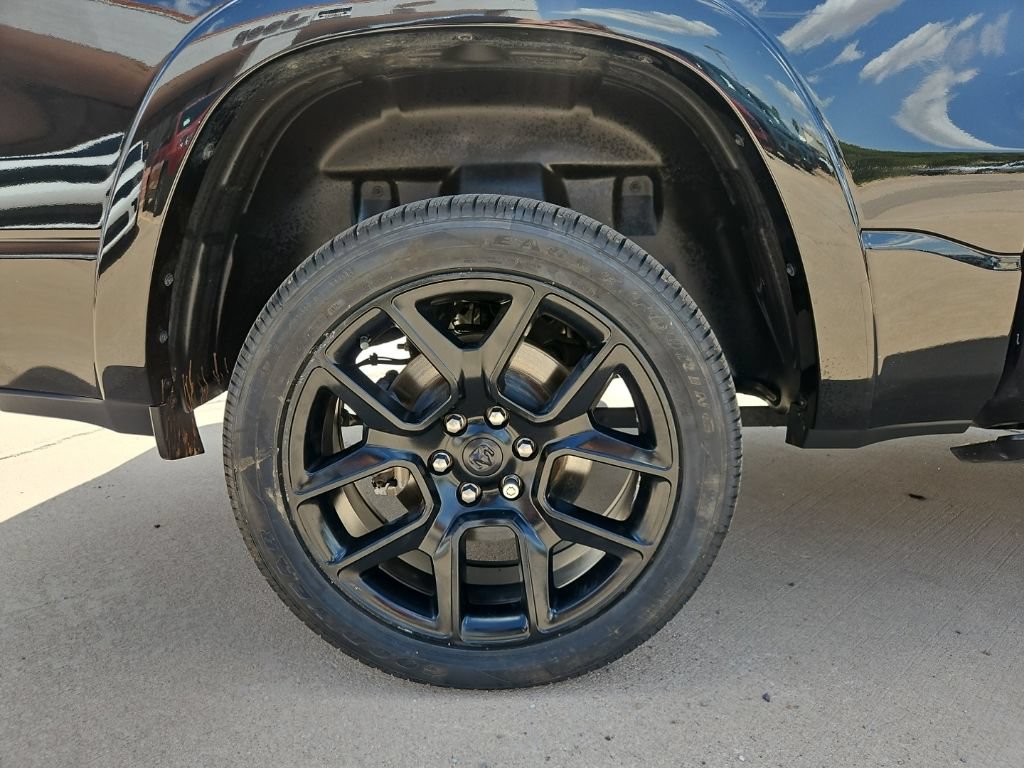 Certified 2020 RAM 1500 Laramie AWD/4WD image 10