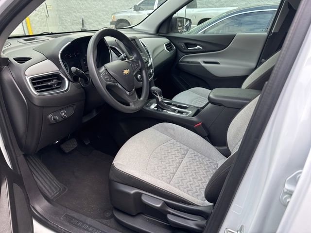 Used 2024 Chevrolet Equinox LS AWD/4WD image 19