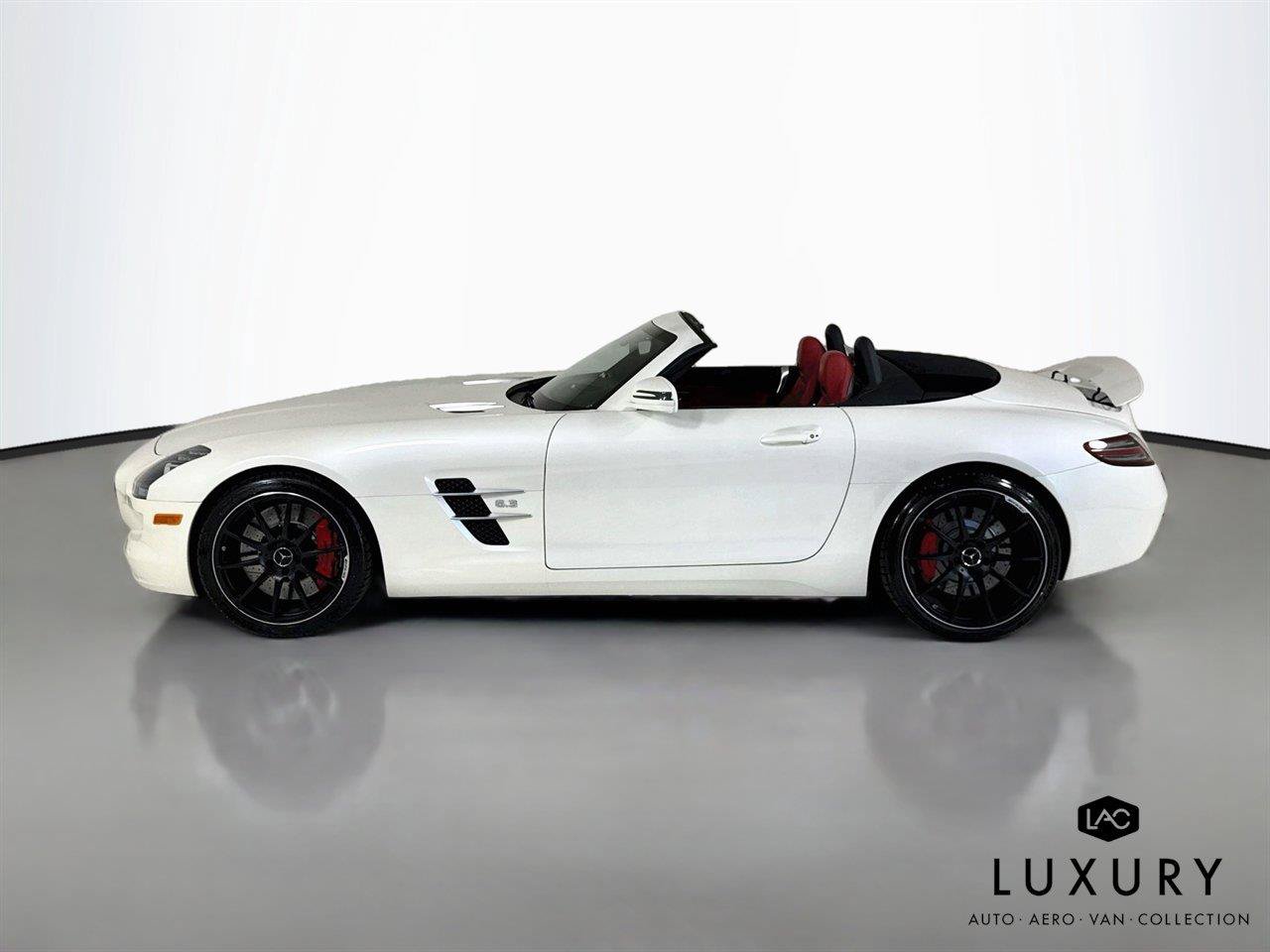 Used 2012 Mercedes-Benz SLS AMG Roadster image 9