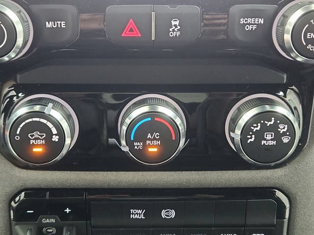 New 2026 RAM 3500 Tradesman w/ Chrome Appearance Group A AWD/4WD image 28