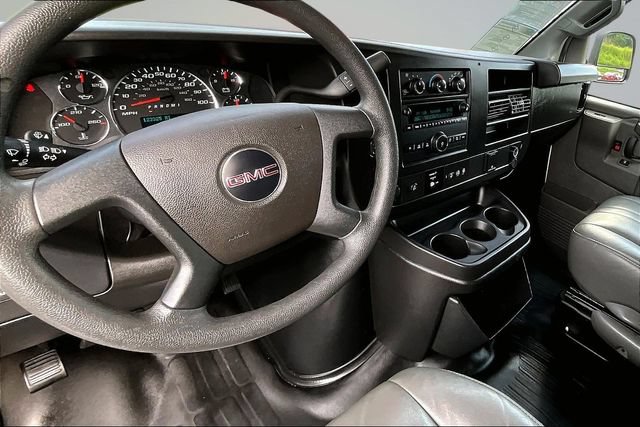 Used 2023 GMC Savana 2500 Extended RWD image 7
