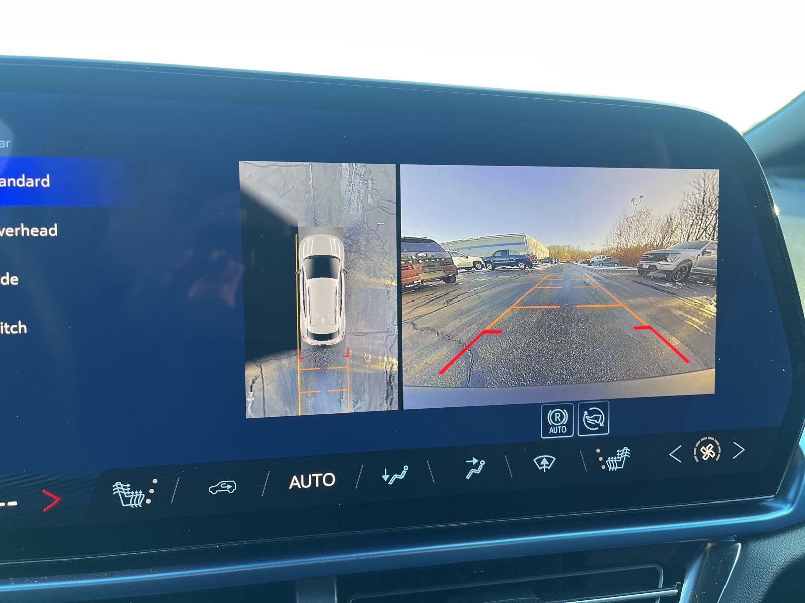 New 2026 Chevrolet Equinox EV LT image 35