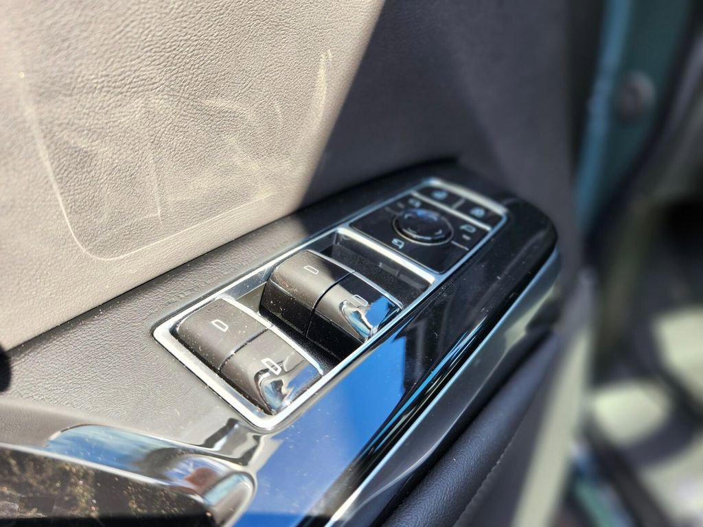 New 2026 Cadillac Escalade ESV Sport w/ Touring Package image 18