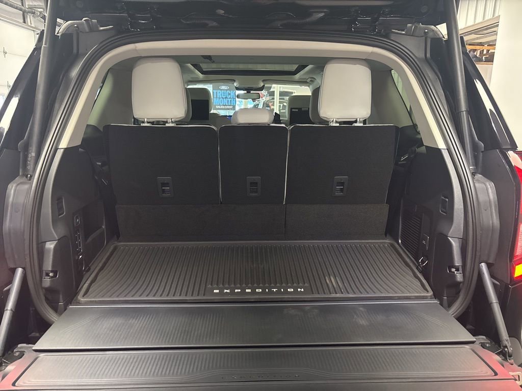 New 2026 Ford Expedition Platinum AWD/4WD image 33