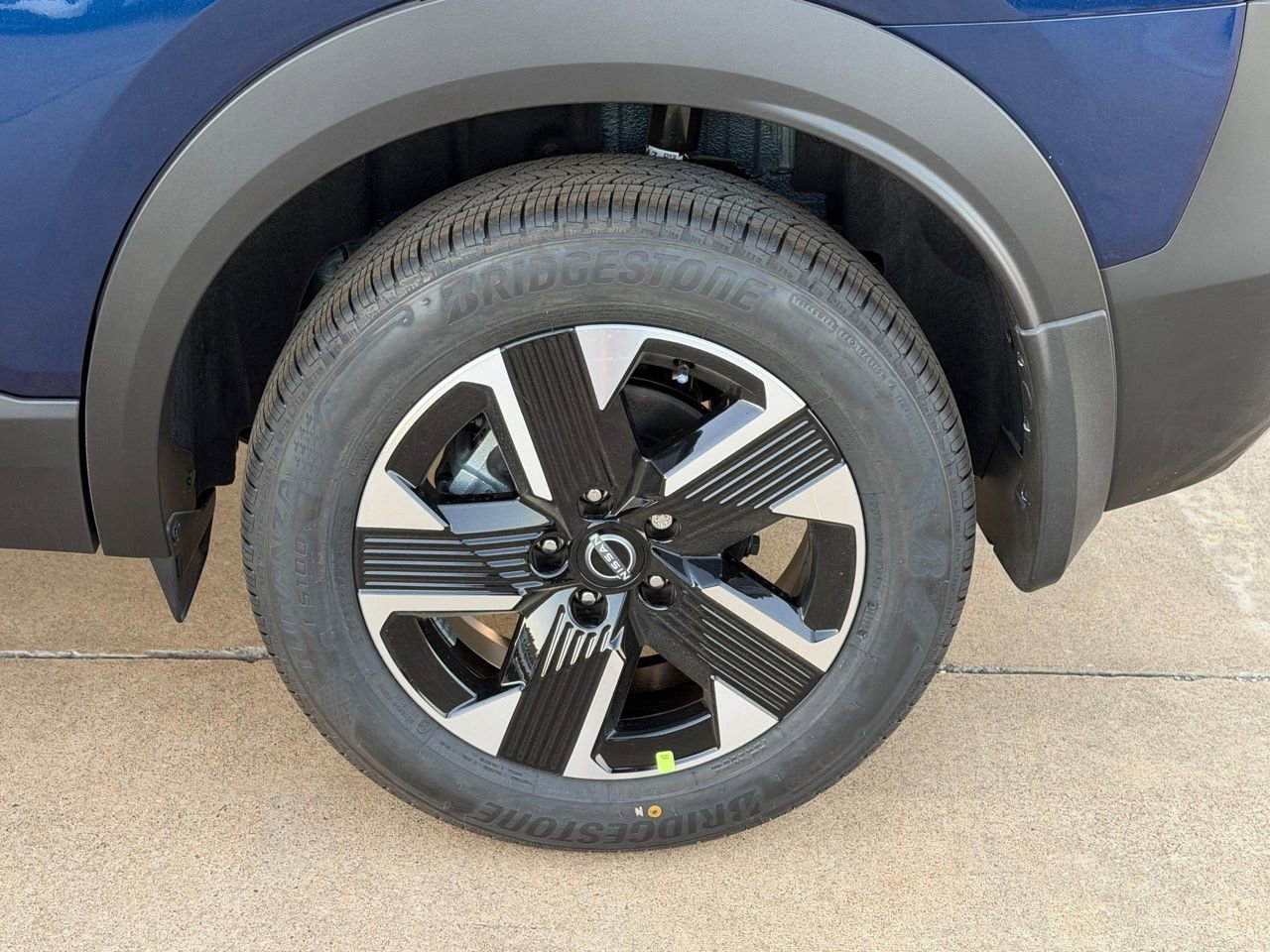 New 2026 Nissan Kicks SV AWD/4WD image 24