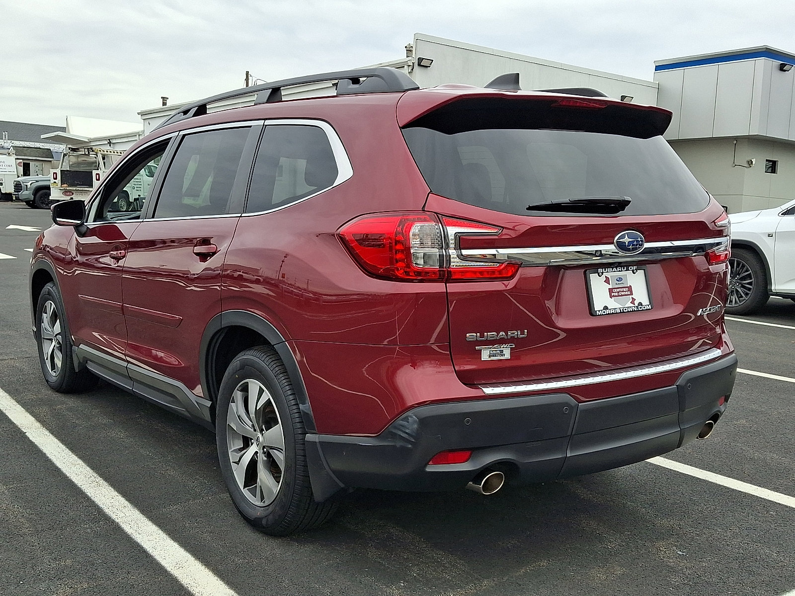 Certified 2023 Subaru Ascent Premium w/ Convenience Package image 4