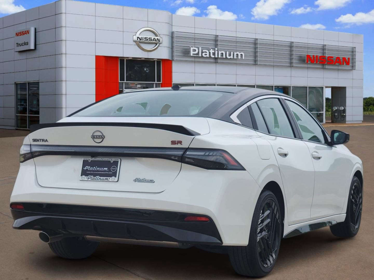 New 2026 Nissan Sentra SR FWD image 4
