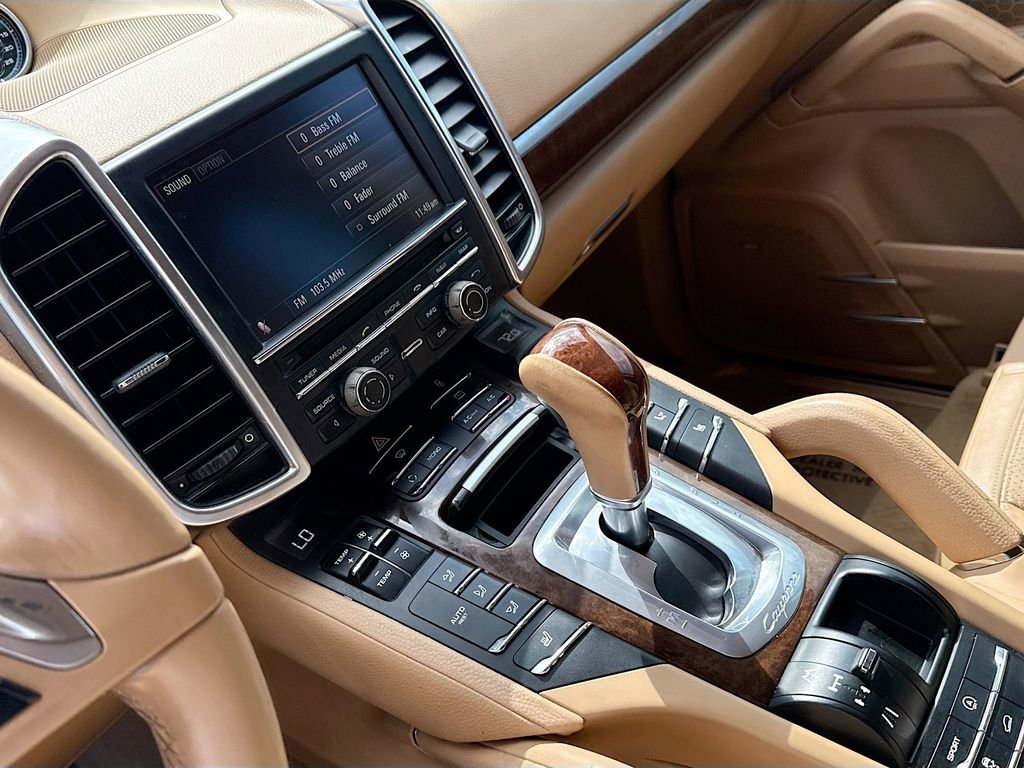 Used 2012 Porsche Cayenne image 27