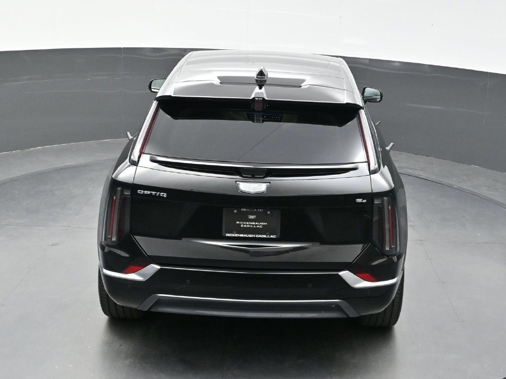 New 2027 Cadillac Optiq Premium Luxury w/ LPO, Floor Liner Package AWD/4WD image 31