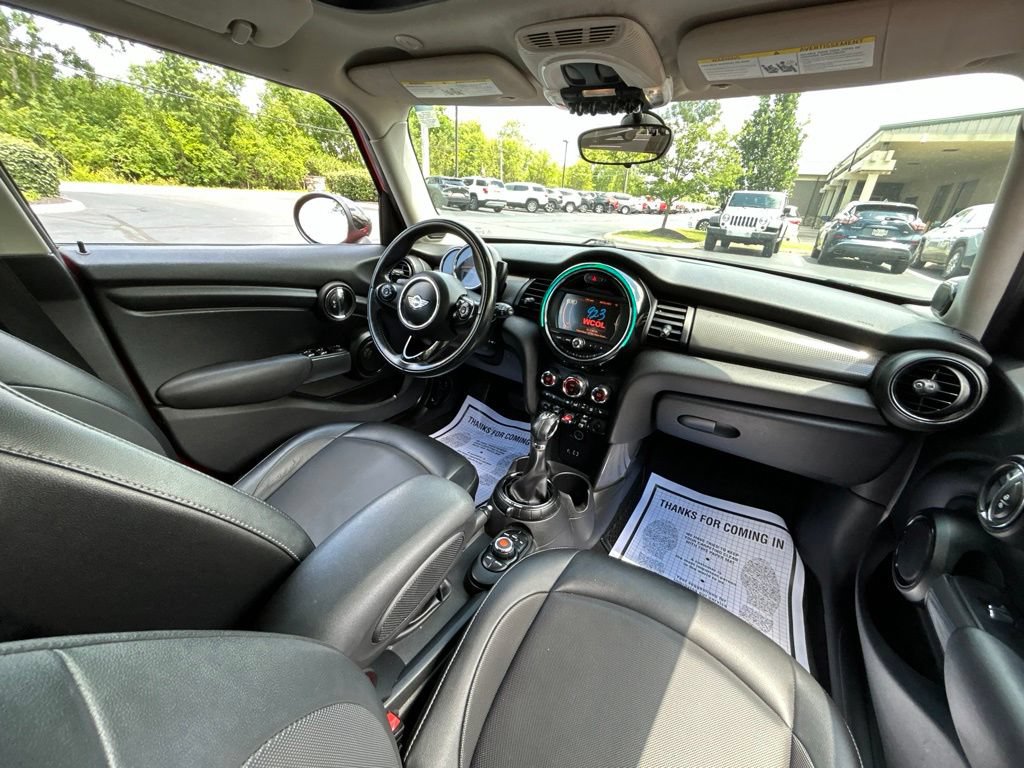 Used 2015 MINI Cooper 4-Door Hardtop FWD image 34