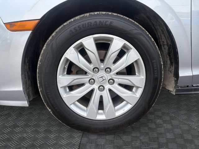 Used 2019 Honda Odyssey LX image 14