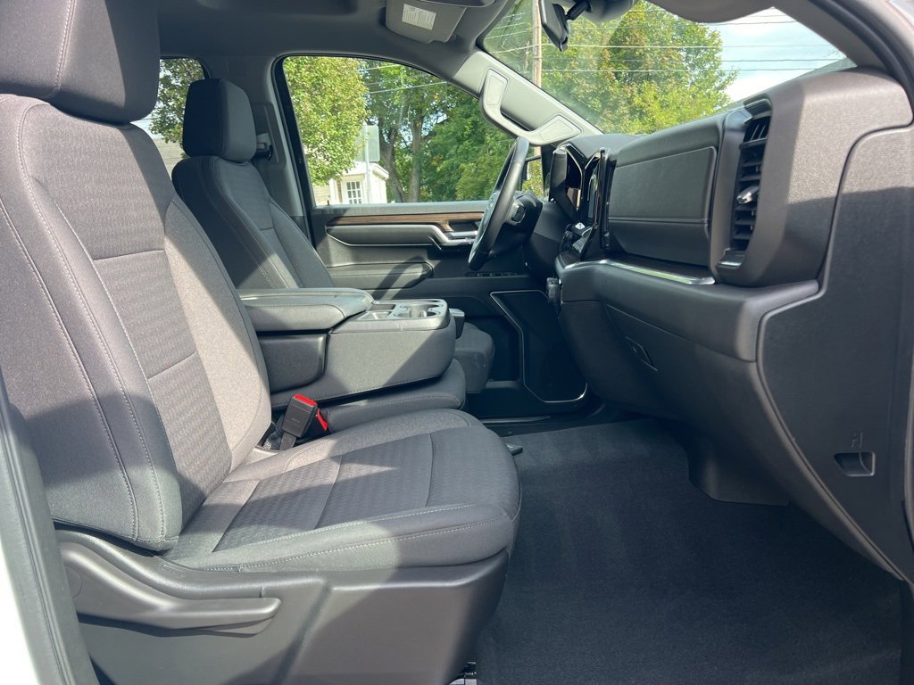 Used 2022 Chevrolet Silverado 1500 LT image 26