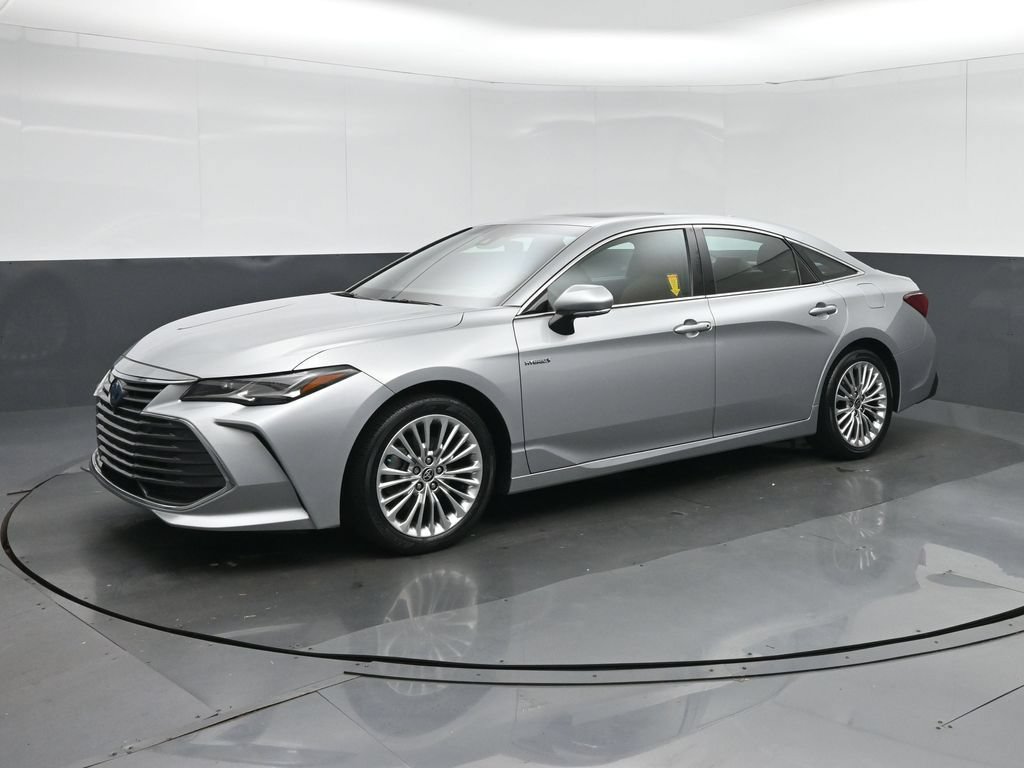 Used 2021 Toyota Avalon Limited w/ Advanced Safety Package FWD image 3