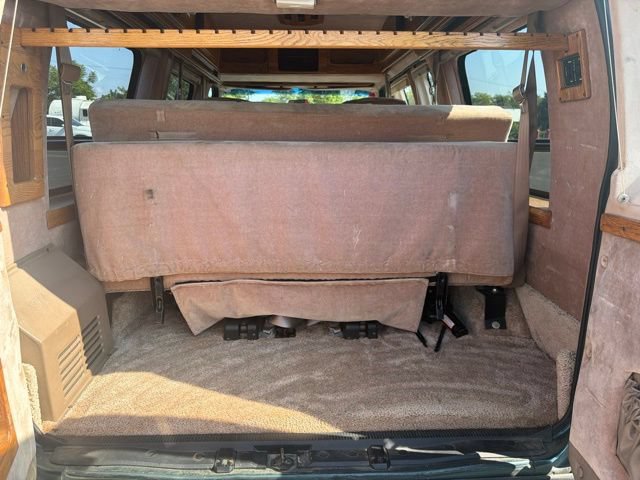 Used 1995 Ford E-150 and Econoline 150 RWD image 8