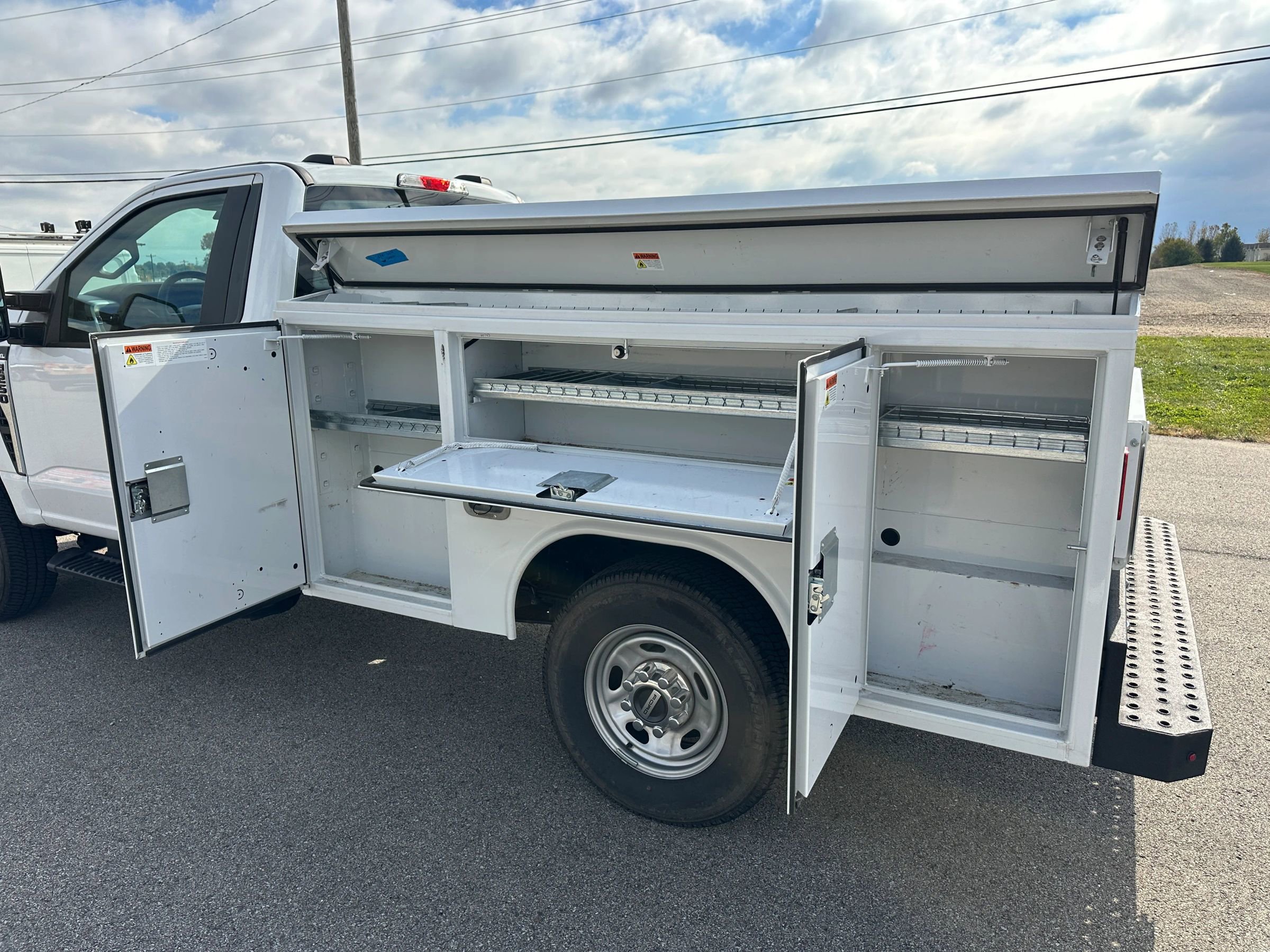 Used 2023 Ford F250 XL w/ XL Driver Assist Package image 2