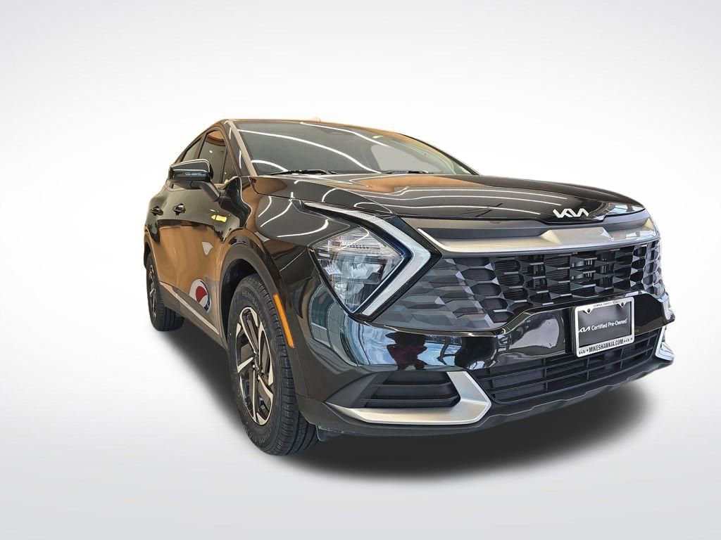 Certified 2023 Kia Sportage LX image 9