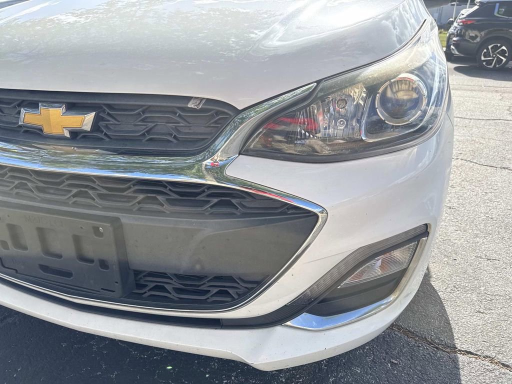 Used 2020 Chevrolet Spark LT image 9