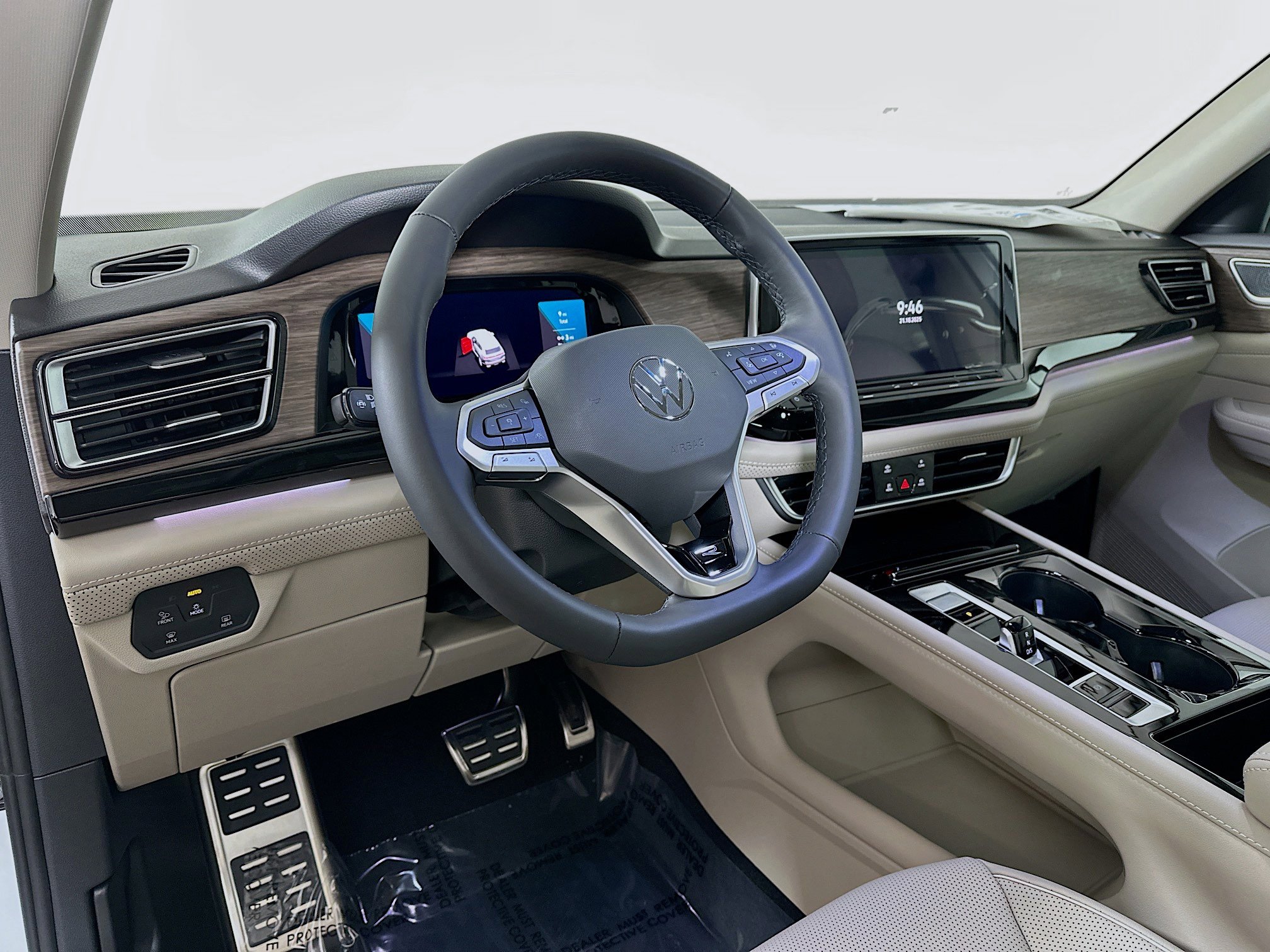 New 2026 Volkswagen Atlas SEL Premium R-Line image 9