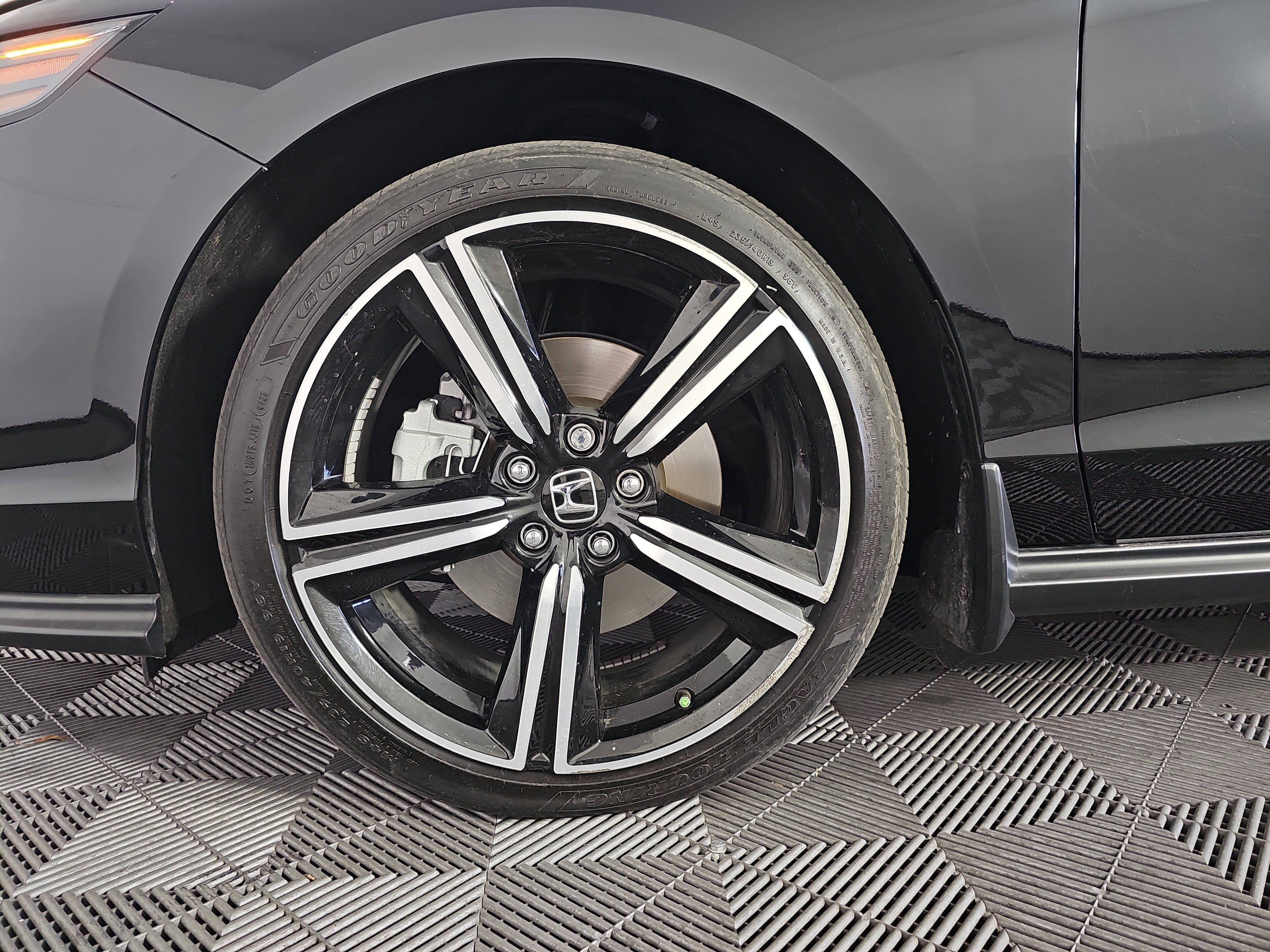Certified 2024 Honda Accord Sport image 11