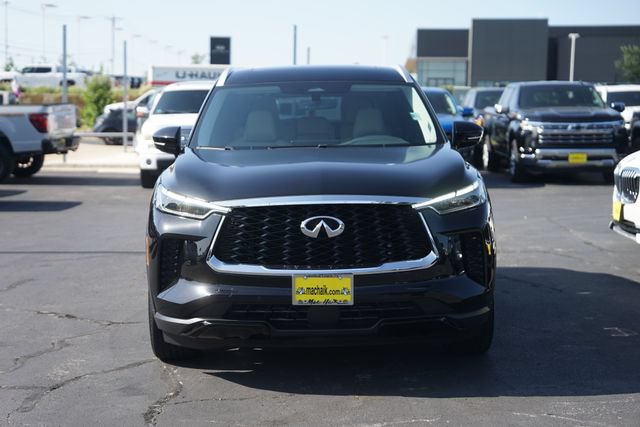 Used 2023 INFINITI QX60 Luxe w/ Cargo Package AWD/4WD image 3