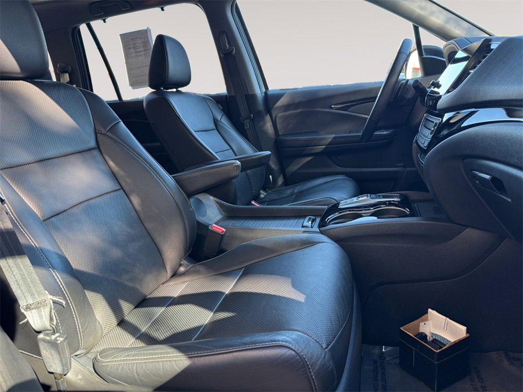 Used 2019 Honda Pilot Elite image 15