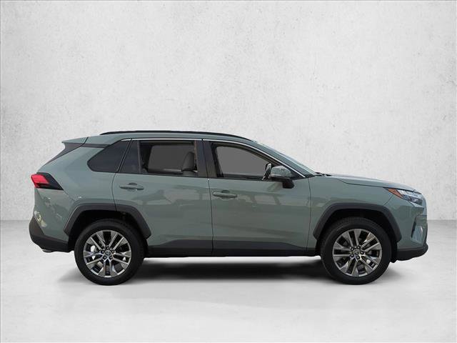 Certified 2022 Toyota RAV4 XLE Premium FWD image 4
